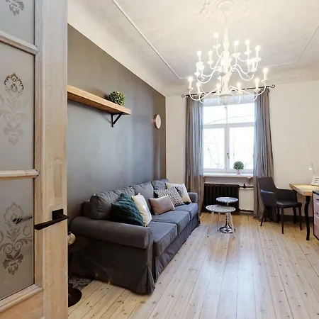 Center Terbatas Street Apt. + Free Parking Riga